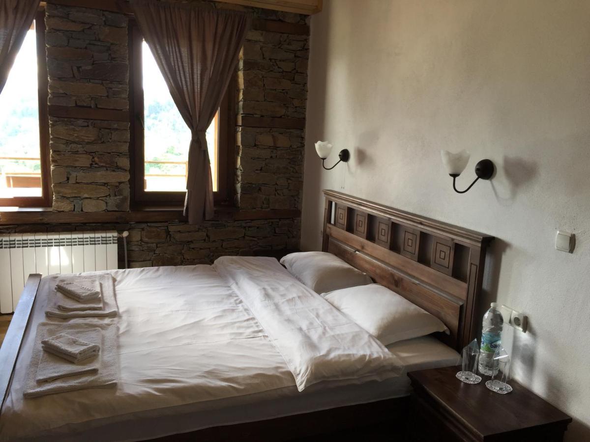 Калпаците - Kalpacite Guest Houses Skrebatno Exterior photo